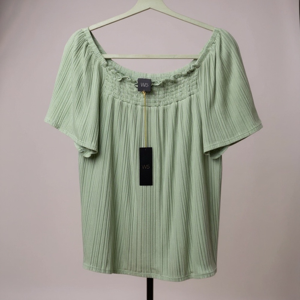 Anthropologie: W5 Women’s Light Green Pleated Blouse Size M *228‎